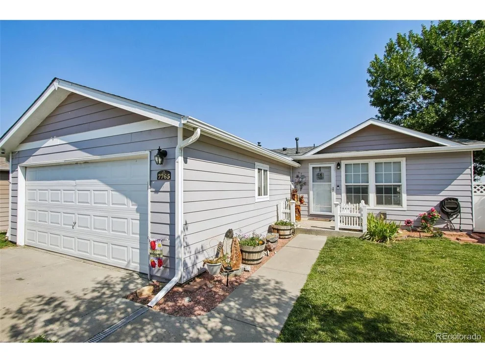 Unit for sale at 7765 Hummingbird, Frederick, CO 80530