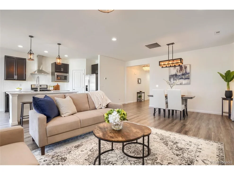 Unit for sale at 26717 E Maple Ave, Aurora, CO 80018
