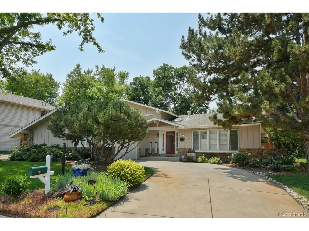 Unit for sale at 10213 Zenobia Cir, Westminster, CO 80031