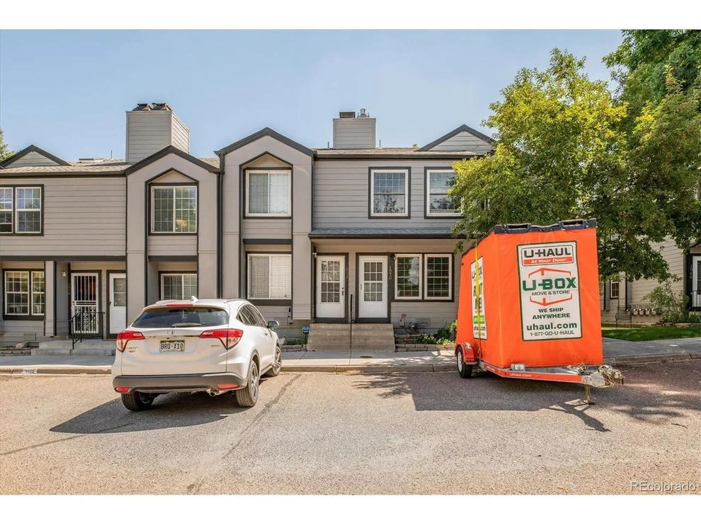 Unit for sale at 1970 Newland Ct, Lakewood, CO 80214