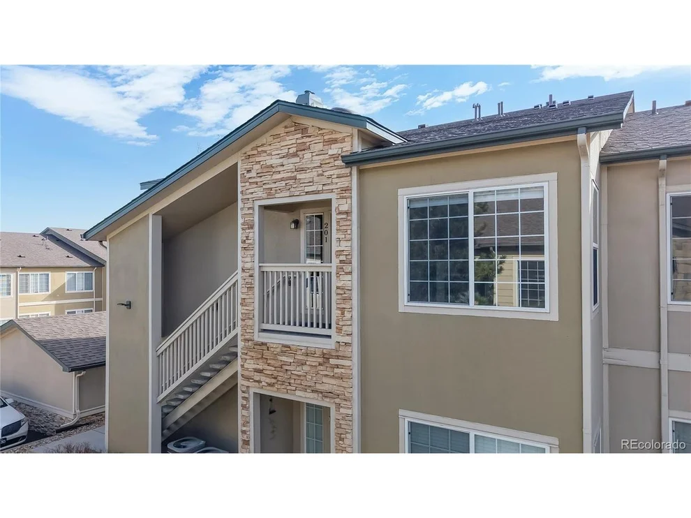 Unit for sale at 10035 E Carolina Pl, Aurora, CO 80247