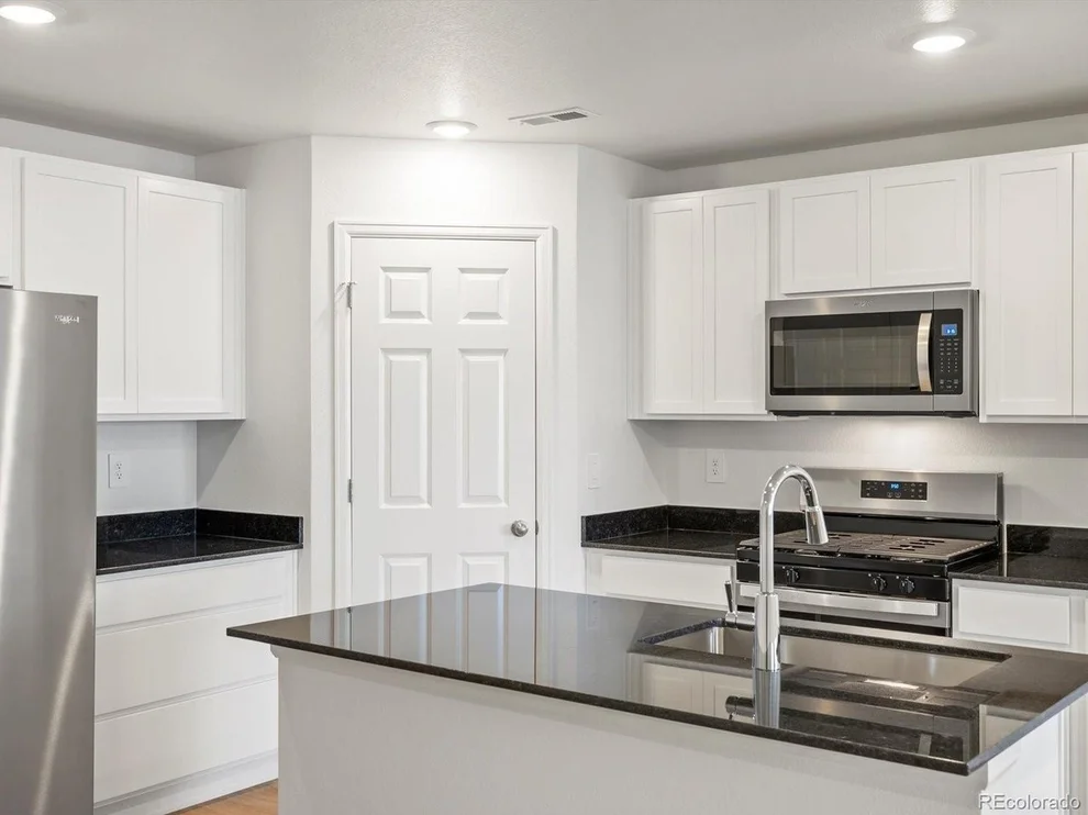 Unit for sale at 21259 E 65th Ave, Aurora, CO 80019