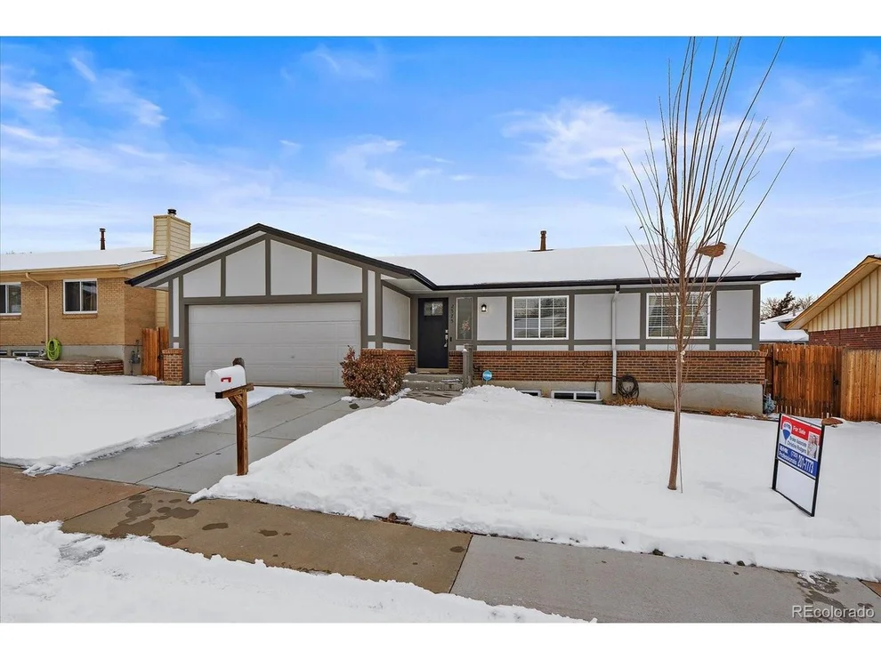 Unit for sale at 2575 S Salida St, Aurora, CO 80013