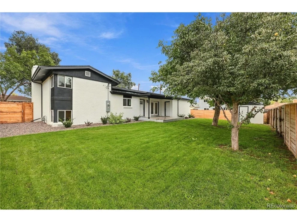 Unit for sale at 12362 W 60th Pl, Arvada, CO 80004