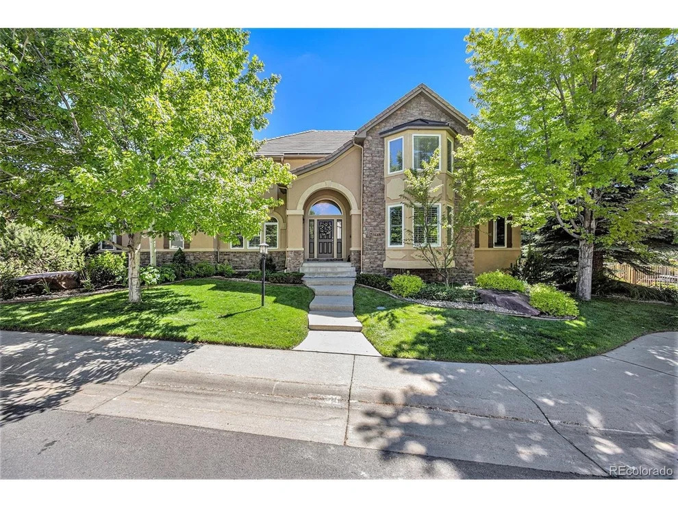 Unit for sale at 21640 E Briarwood Dr, Aurora, CO 80016