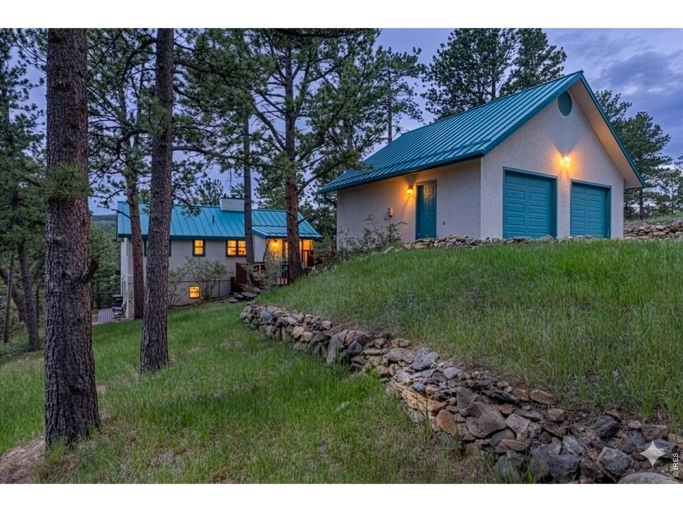 Unit for sale at 2 King Pl, Nederland, CO 80466
