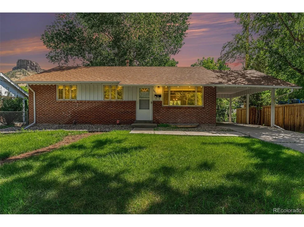 Unit for sale at 2017 Jackson St, Golden, CO 80401