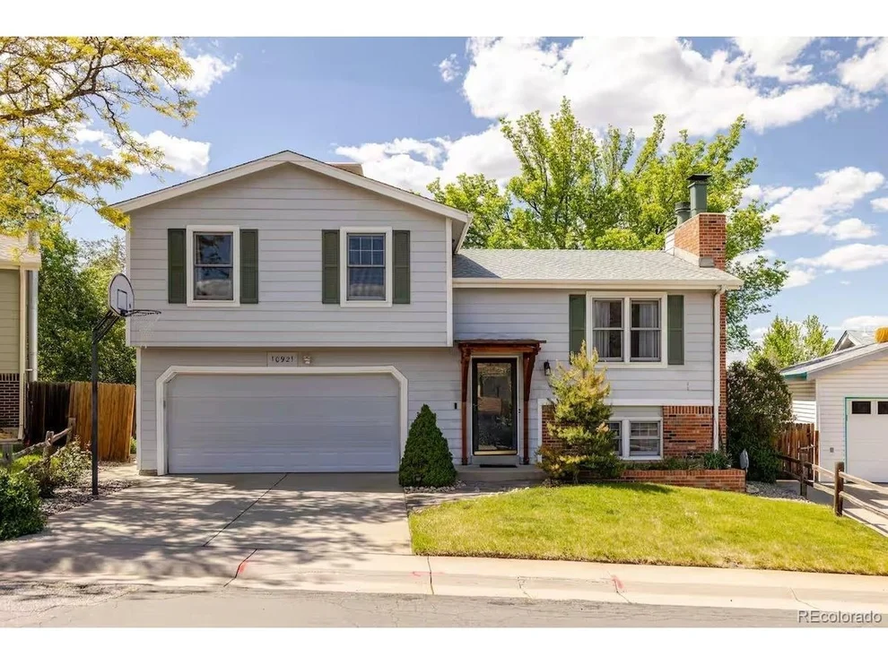 Unit for sale at 10921 Tennyson Ct, Westminster, CO 80031