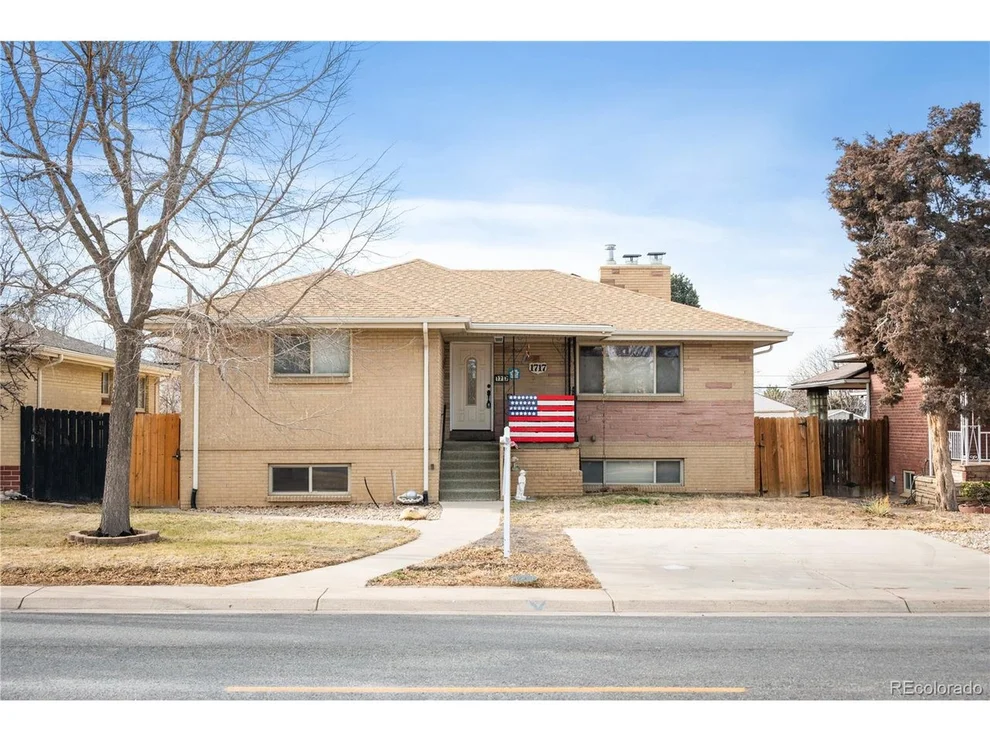 Unit for sale at 1717 Havana St, Aurora, CO 80010