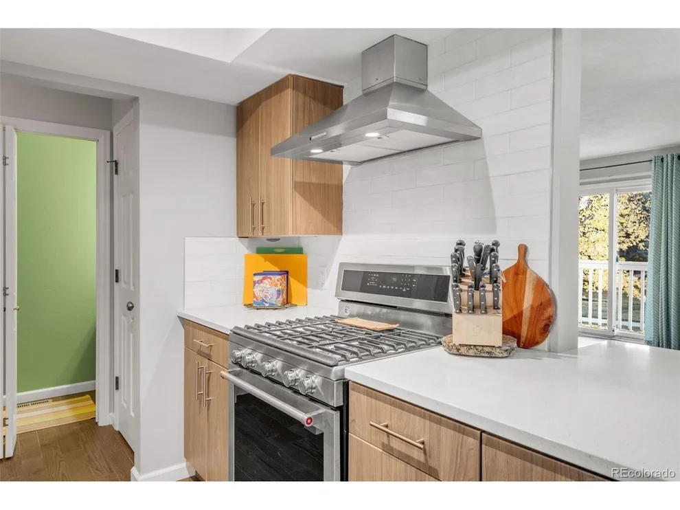 Unit for sale at 5374 W Canyon Trl, Littleton, CO 80128