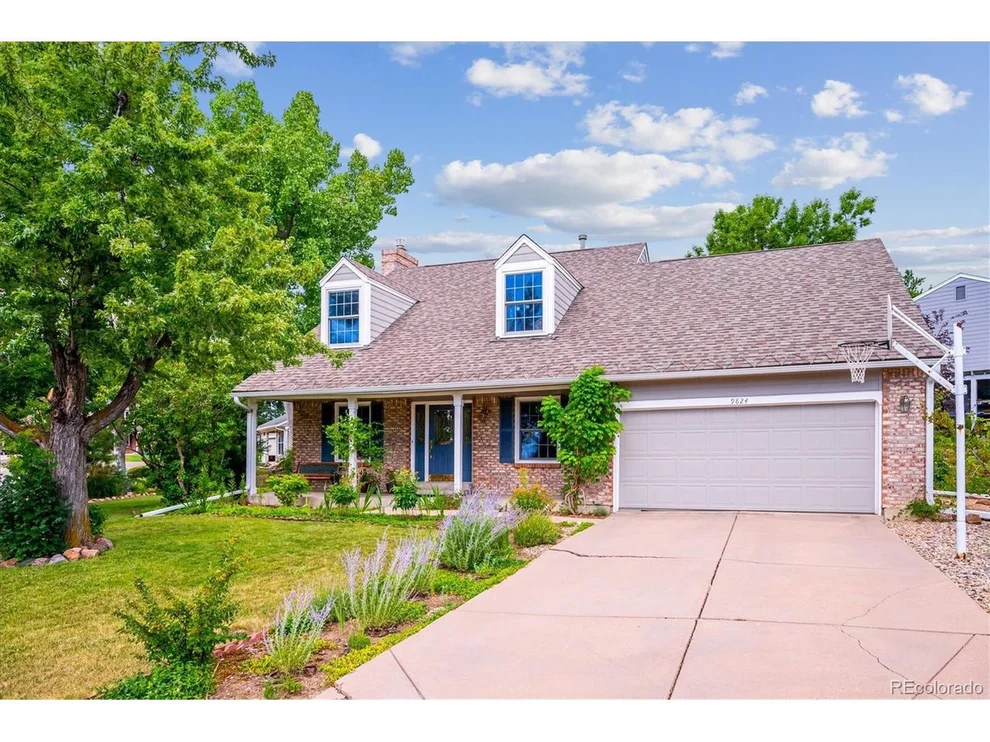 Unit for sale at 9824 W Laurel Pl, Littleton, CO 80127