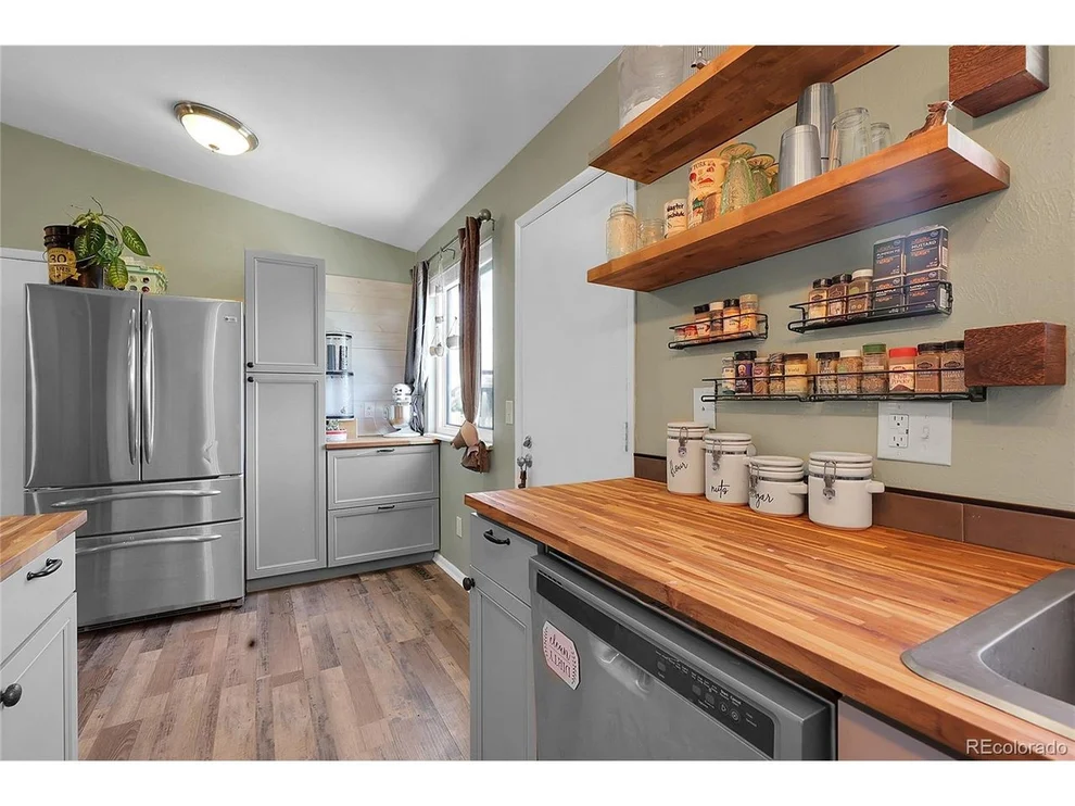 Unit for sale at 4054 S Quintero Way, Aurora, CO 80013