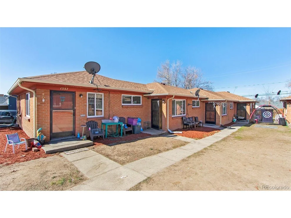 Unit for sale at 1557 Havana St, Aurora, CO 80010
