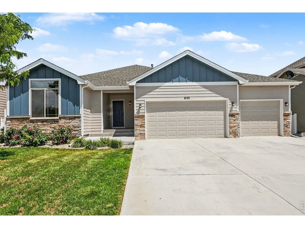 Unit for sale at 655 S Mountain View Dr, Eaton, CO 80615