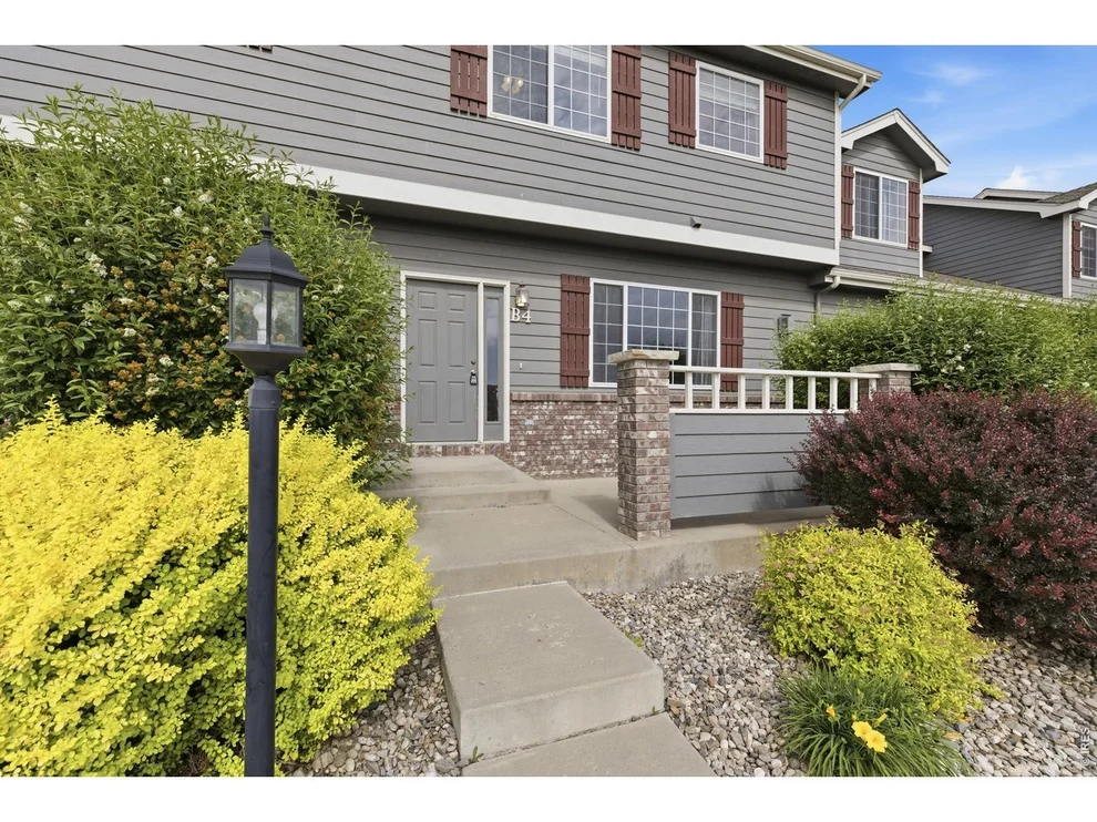 Unit for sale at 320 Strasburg Dr, Fort Collins, CO 80525