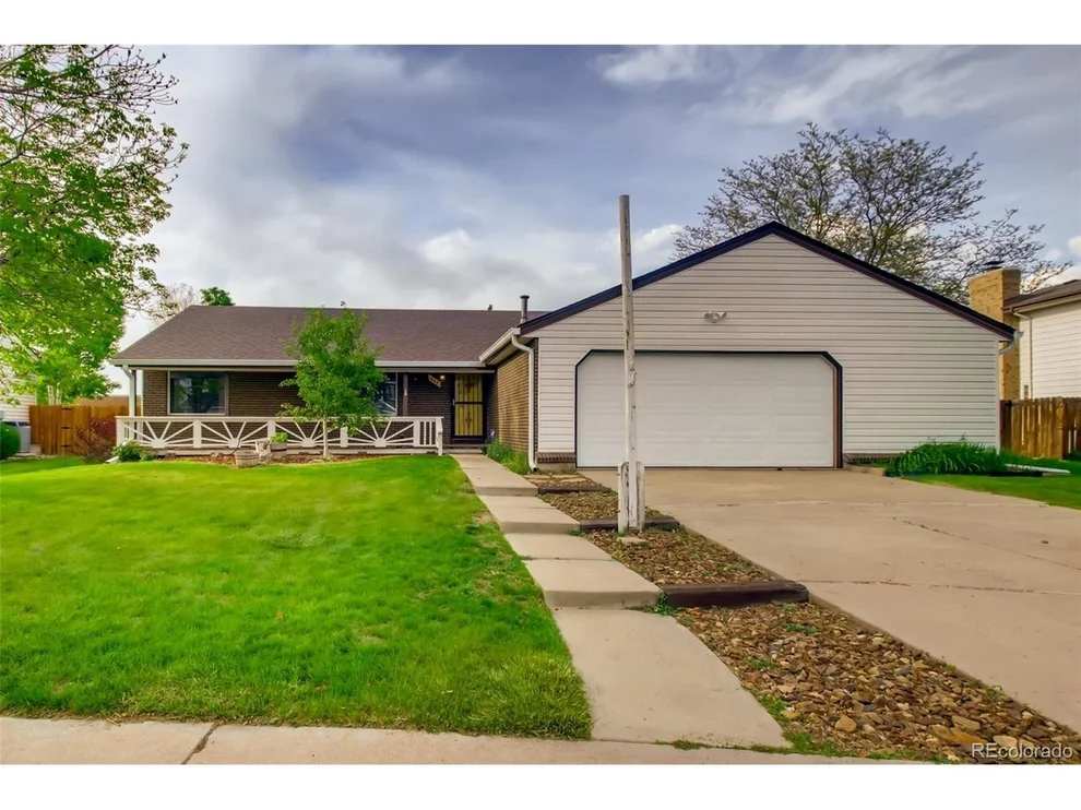 Unit for sale at 16651 E Rice Cir, Aurora, CO 80015