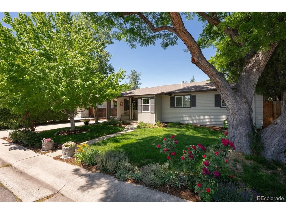 Unit for sale at 4741 E Wyoming Pl, Denver, CO 80222