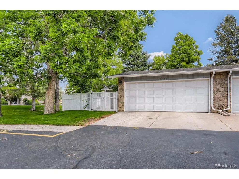 Unit for sale at 2701 S Xanadu Way, Aurora, CO 80014