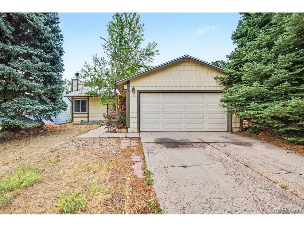 Unit for sale at 15418 E Oxford Ave, Aurora, CO 80013