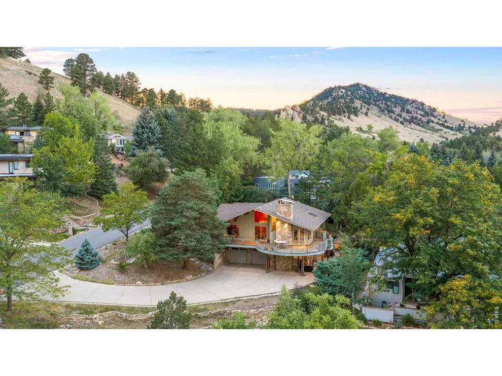Unit for sale at 2176 Knollwood Dr, Boulder, CO 80302