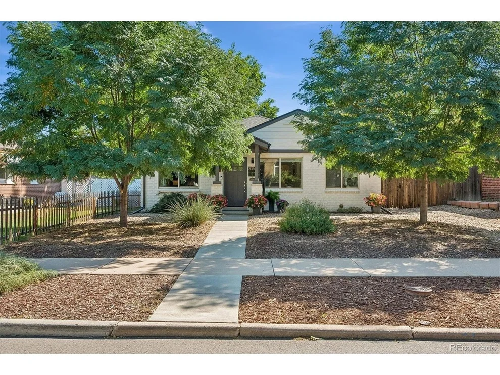 Unit for sale at 3060 Clermont St, Denver, CO 80207