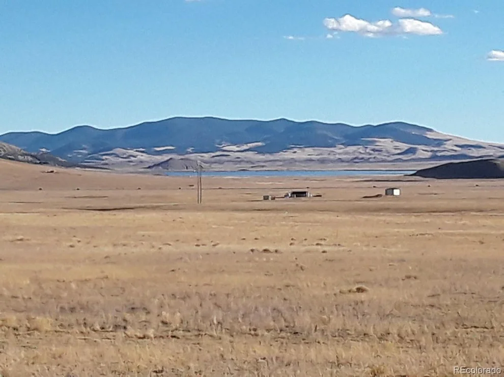 Unit for sale at 6372 Clear Creek Rd, Hartsel, CO 80449