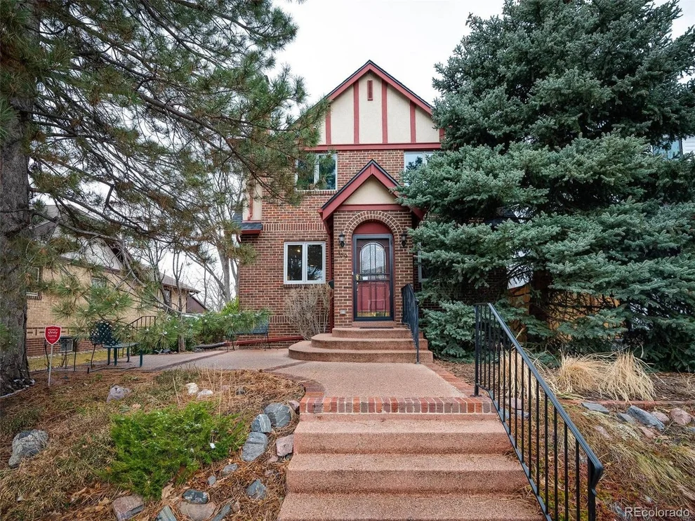 Unit for sale at 469 S York St, Denver, CO 80209
