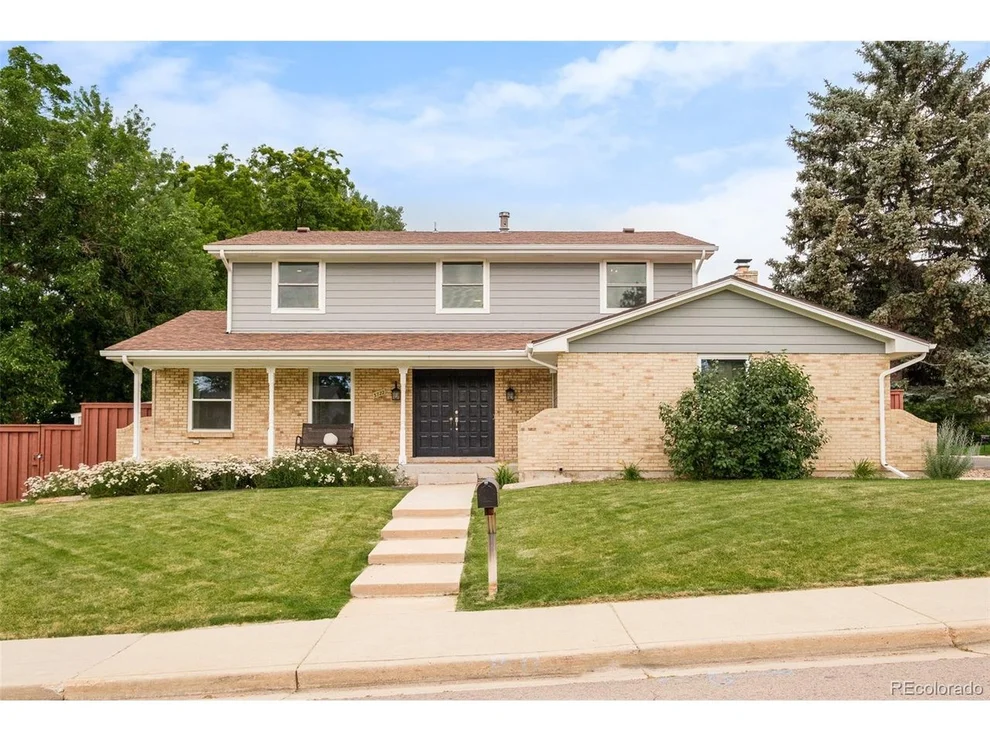 Unit for sale at 3722 S Rosemary Way, Denver, CO 80237