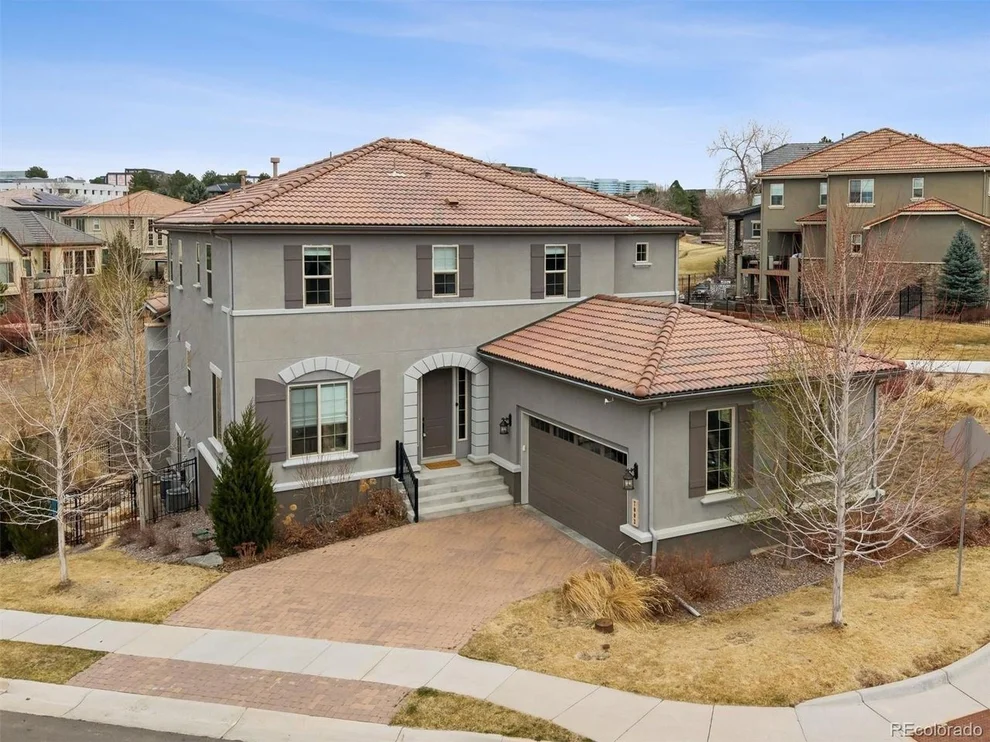 Unit for sale at 7003 E Lake Cir, Centennial, CO 80111
