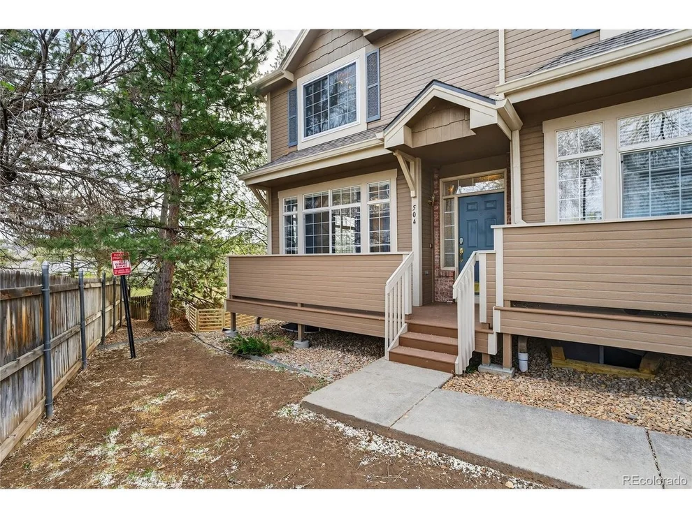 Unit for sale at 5555 E Briarwood Ave, Centennial, CO 80122