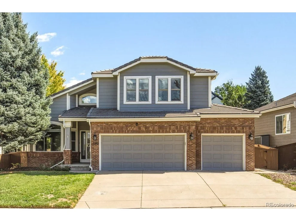 Unit for sale at 3385 White Oak Ln, Highlands Ranch, CO 80129
