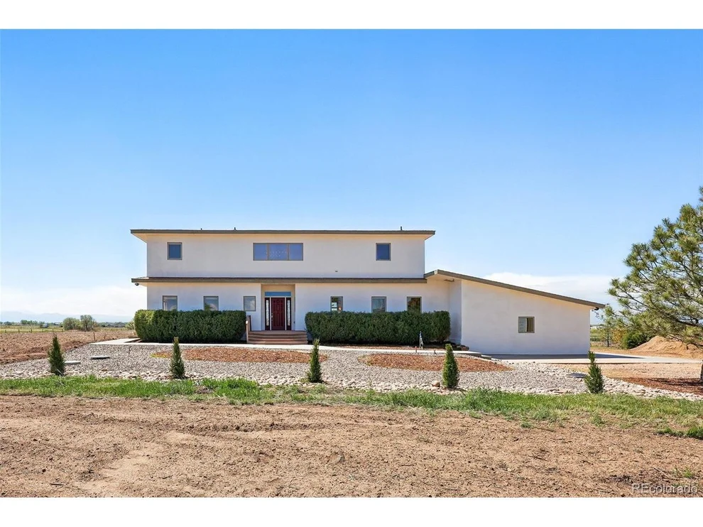 Unit for sale at 3160 Bella Rosa Pkwy, Longmont, CO 80504