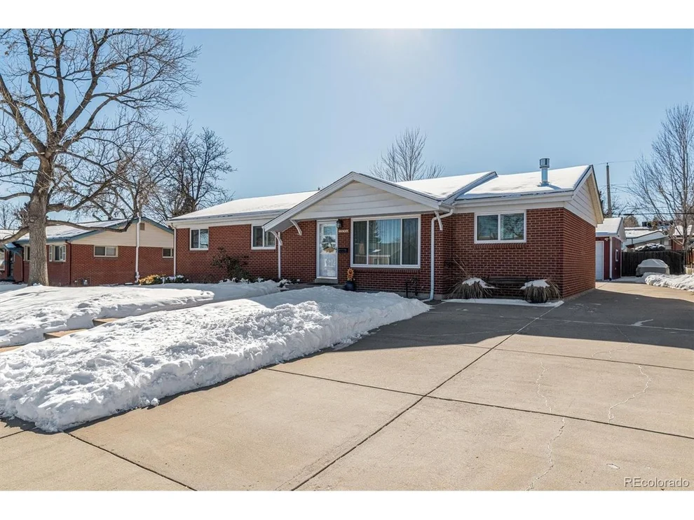 Unit for sale at 3896 W Grand Ave, Denver, CO 80123