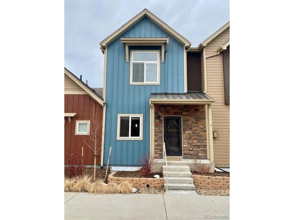 Unit for sale at 1305 Kestrel Ln, Longmont, CO 80501