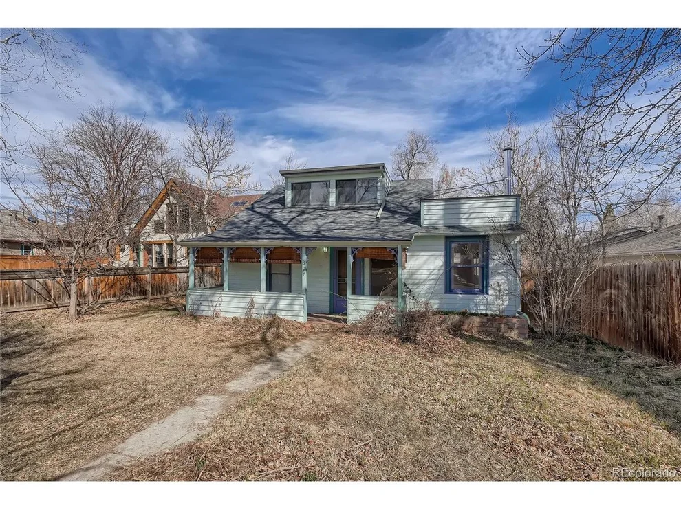 Unit for sale at 307 W CANNON St, Lafayette, CO 80026