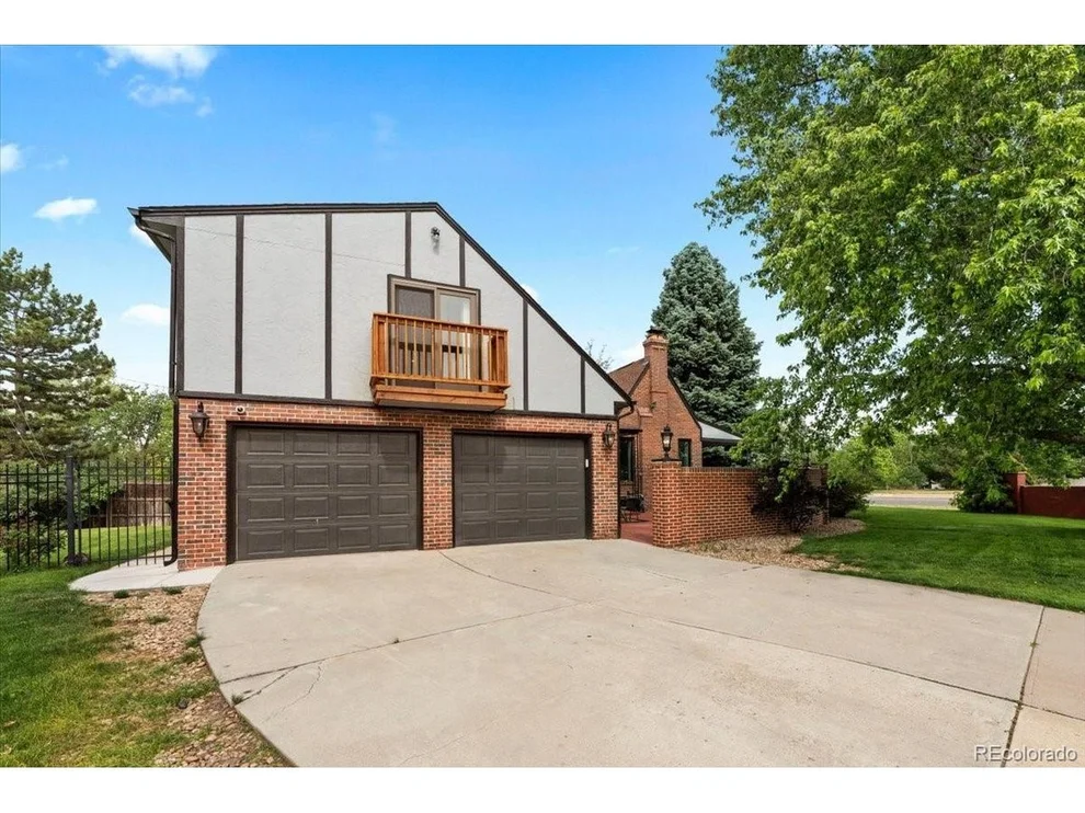 Unit for sale at 301 S Poplar St, Denver, CO 80224