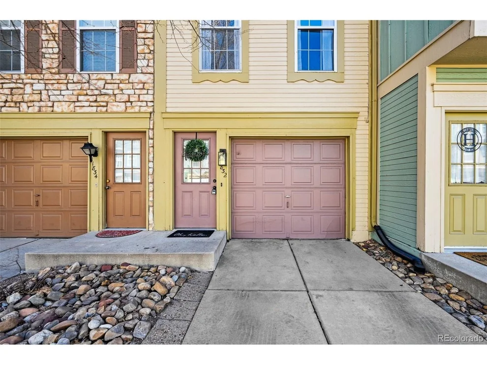Unit for sale at 11832 E Kepner Dr, Aurora, CO 80012