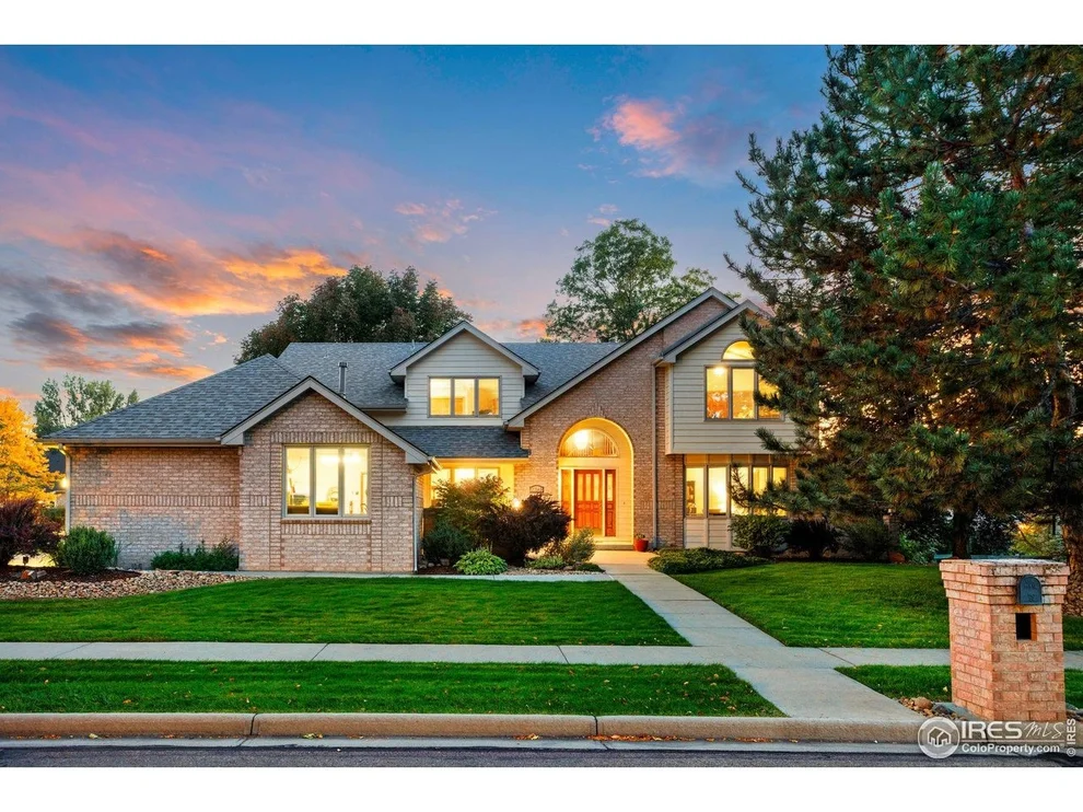 Unit for sale at 2245 Ridgeview Way, Longmont, CO 80504