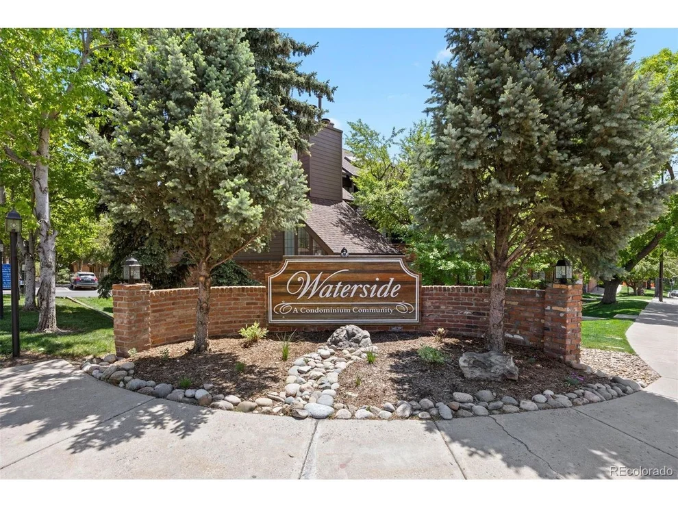 Unit for sale at 838 S Vance St, Lakewood, CO 80226