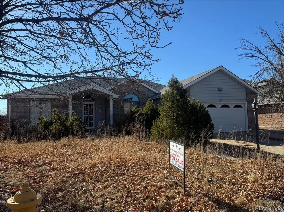 Unit for sale at 15850 E 8th Cir, Aurora, CO 80011