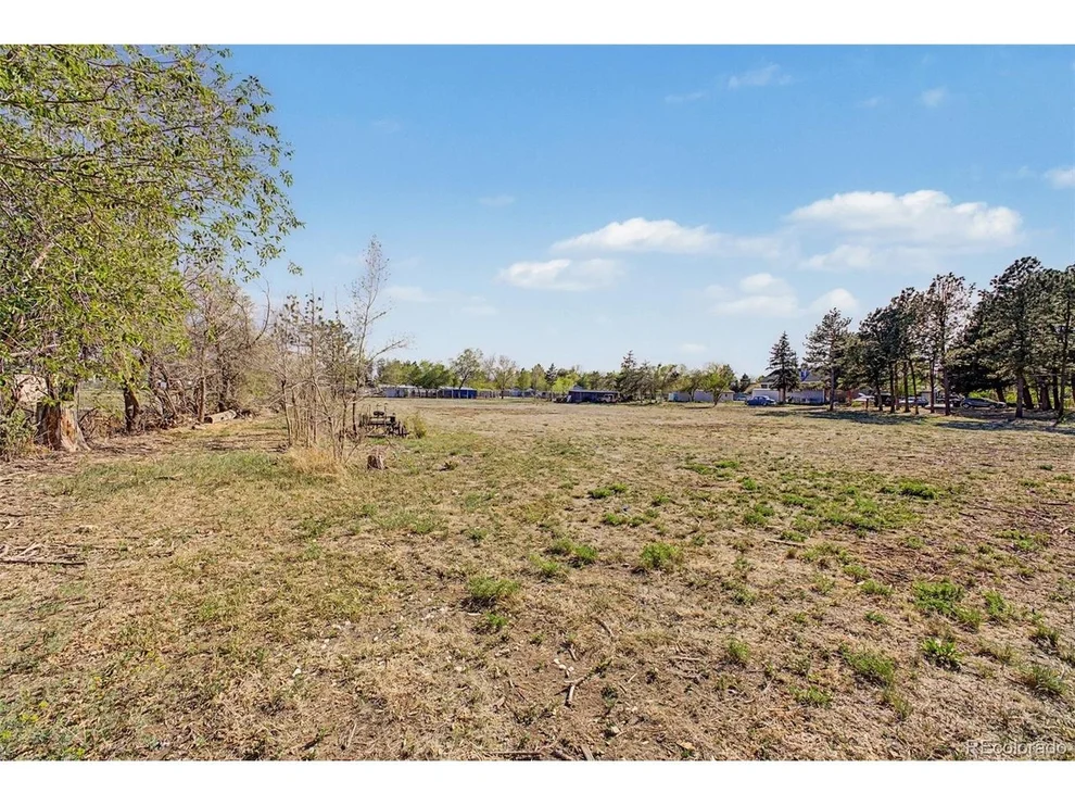 Unit for sale at 1960 Altura Blvd, Aurora, CO 80011