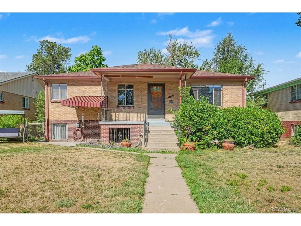Unit for sale at 2685 S Logan St, Denver, CO 80210