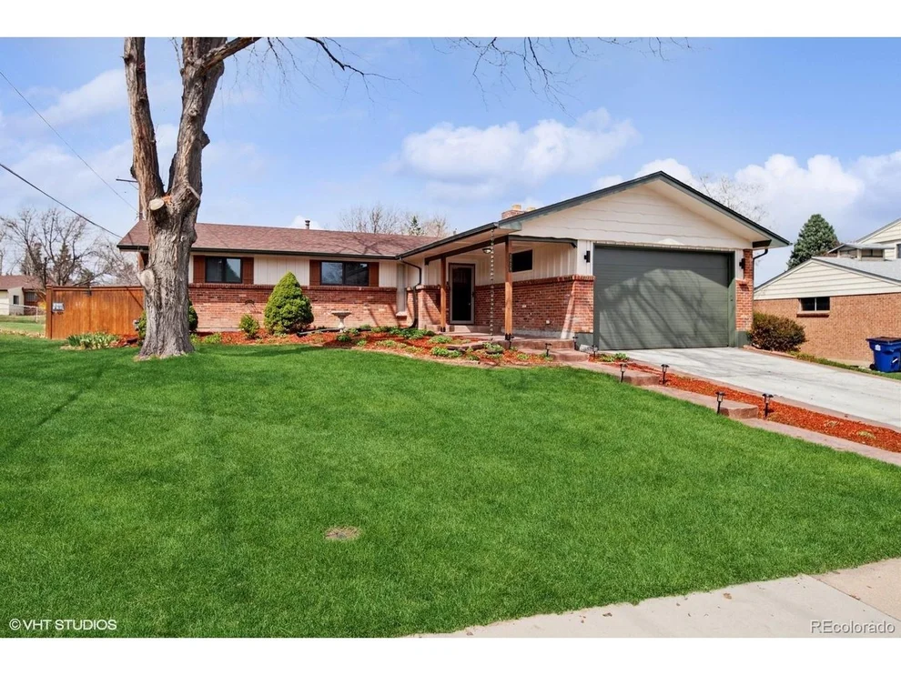 Unit for sale at 7079 S Tamarac Ct, Centennial, CO 80112