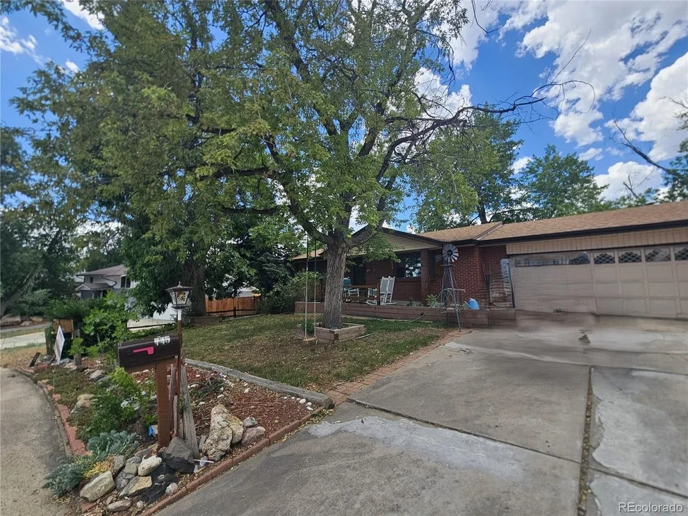 Unit for sale at 745 Cole Dr, Golden, CO 80401