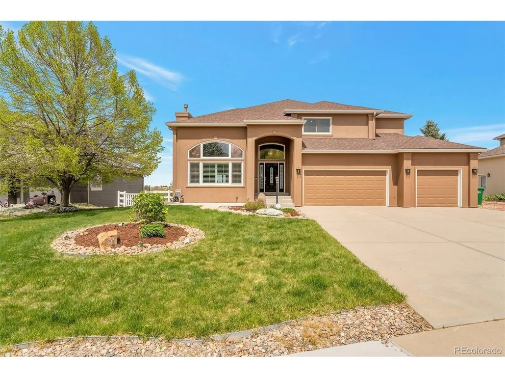 Unit for sale at 605 Breckenridge Dr, Broomfield, CO 80020