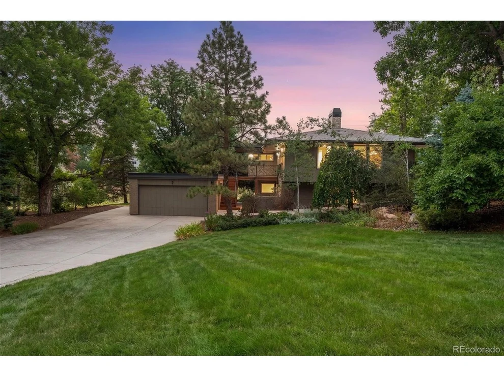 Unit for sale at 9591 E Orchard Dr, Englewood, CO 80111