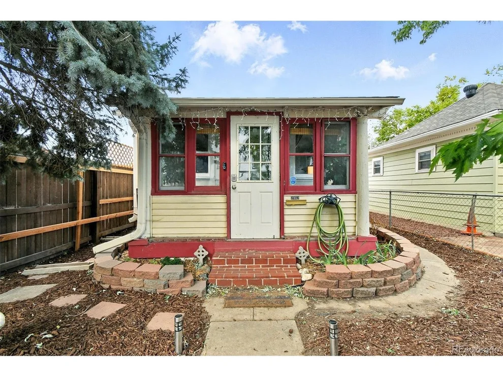 Unit for sale at 2962 S Galapago St, Englewood, CO 80110