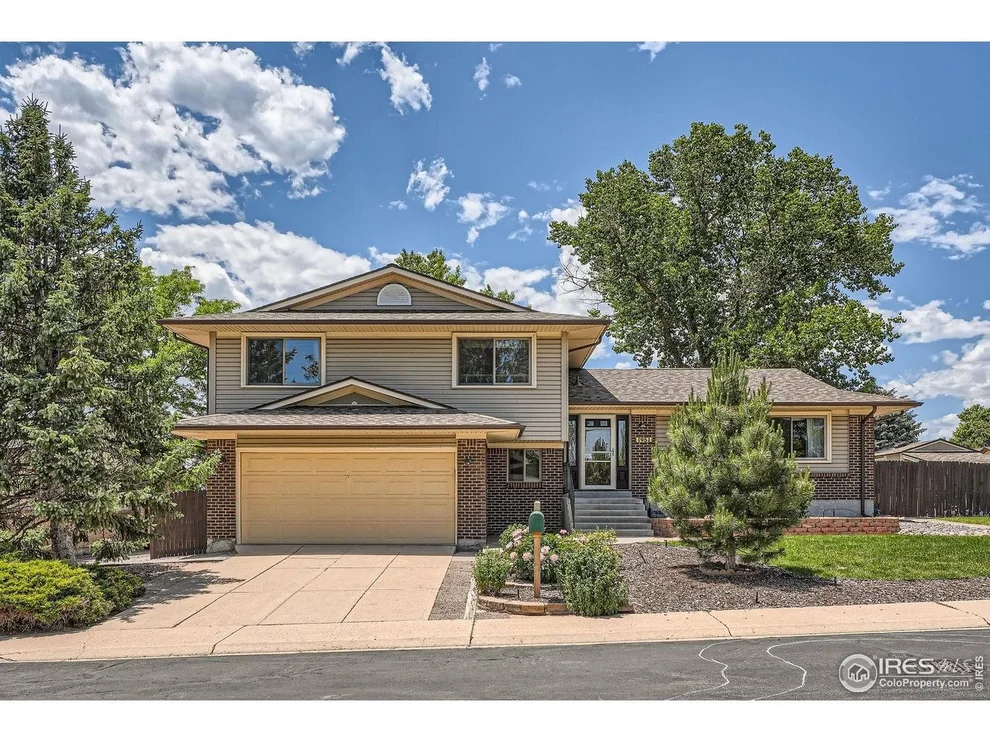 Unit for sale at 1951 S Deframe Way, Lakewood, CO 80228