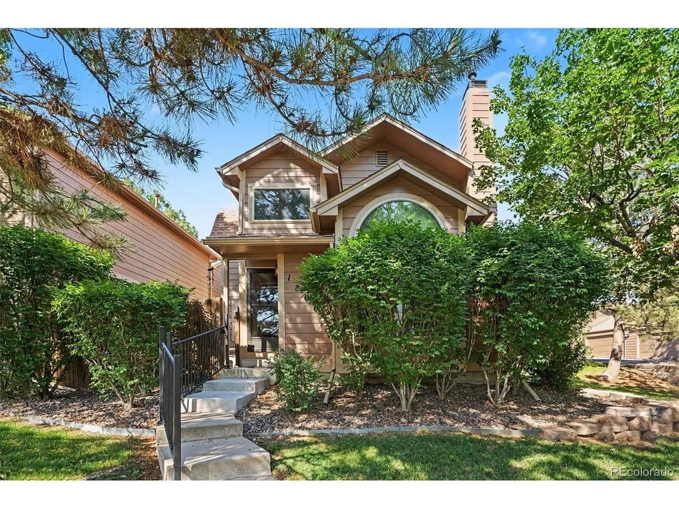 Unit for sale at 1806 S Pagosa Way, Aurora, CO 80017