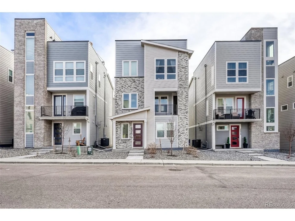 Unit for sale at 20970 E Quincy Dr, Aurora, CO 80015